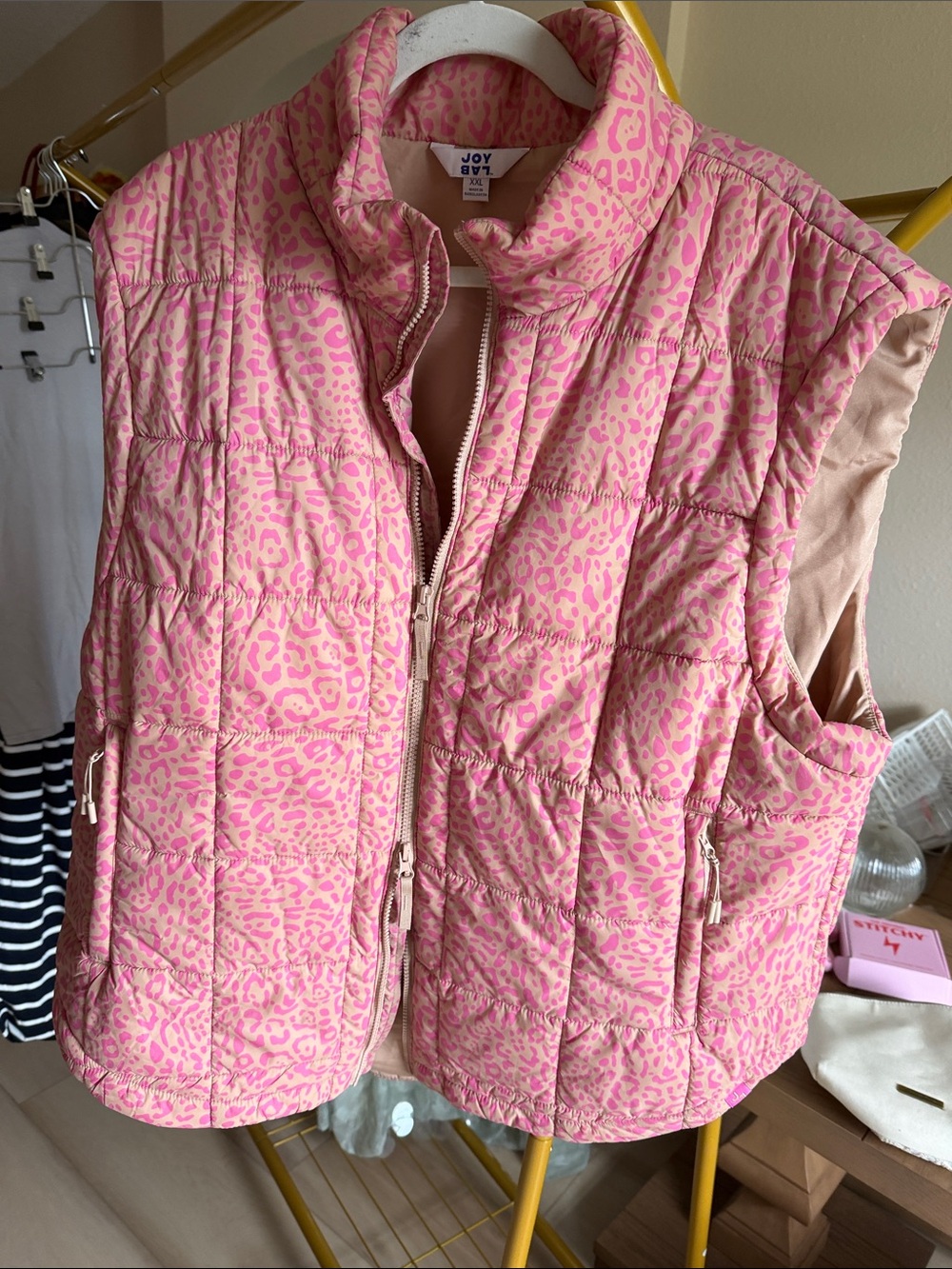 JoyLab Pink Leopard Quilted Puffer Vest
